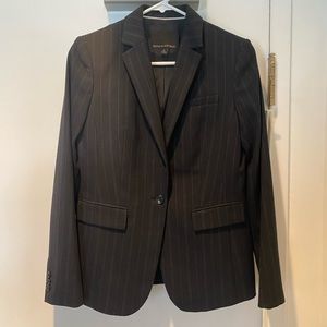 Banana Republic - Women’s Blue Striped Blazer - Size 2